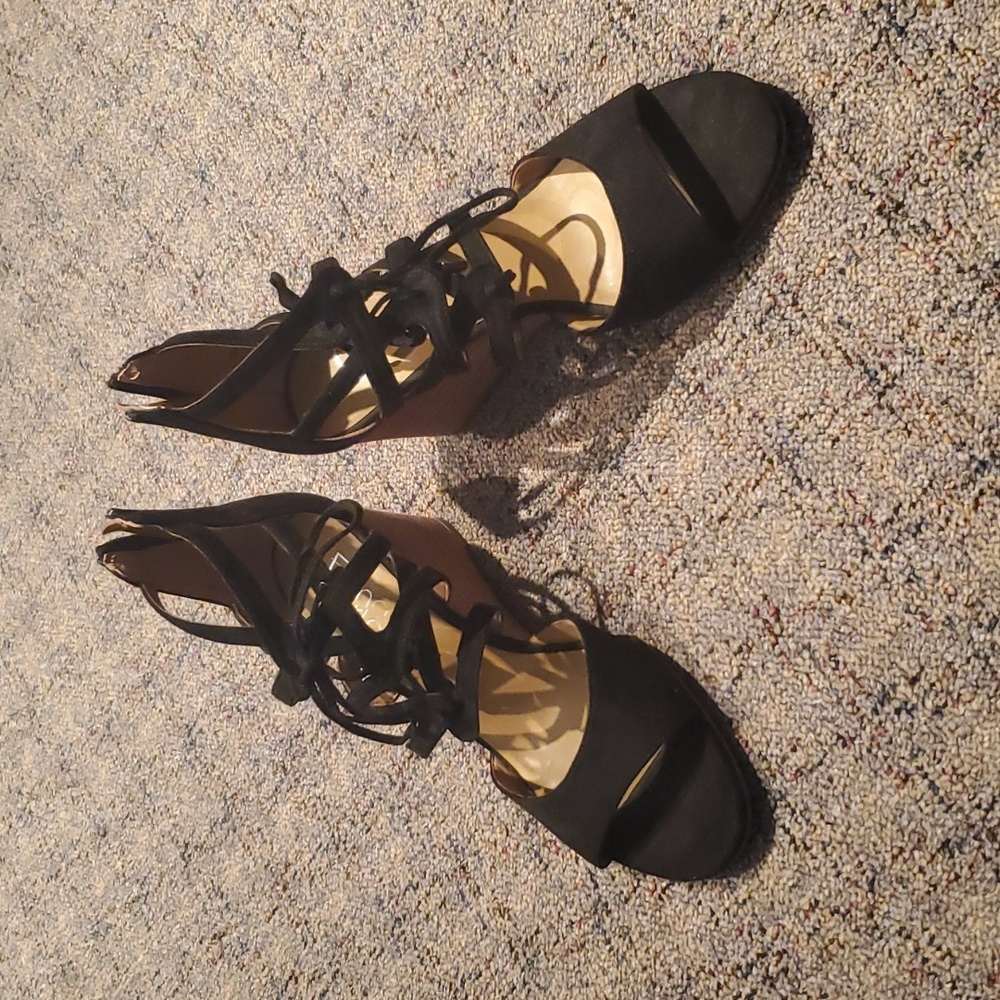 Franco Sarto - Women's Wedge Sandels - size 8
